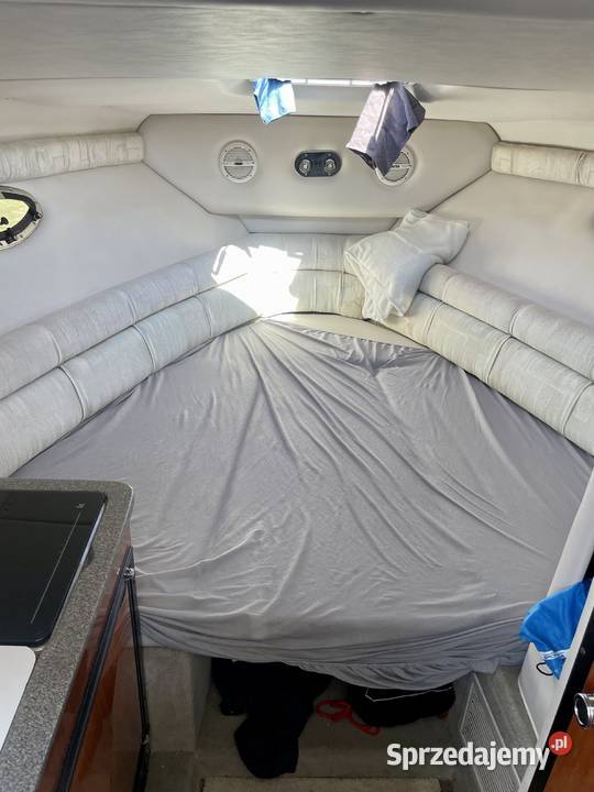 Jacht motorowy Crownline 242 57 v8 volvo penta