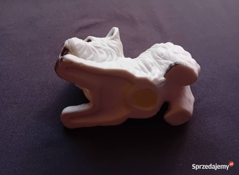 Figurka z porcelany biskwitowej pies West