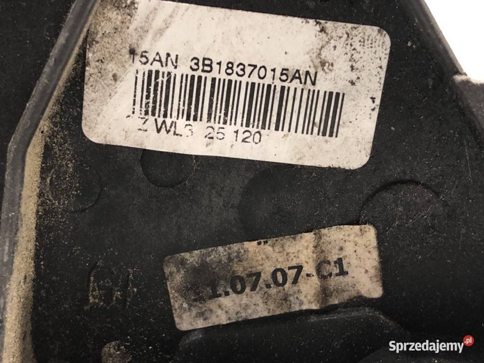 ZAMEK DRZWI LEWY PRZÓD SKODA ROOMSTER Hatchback