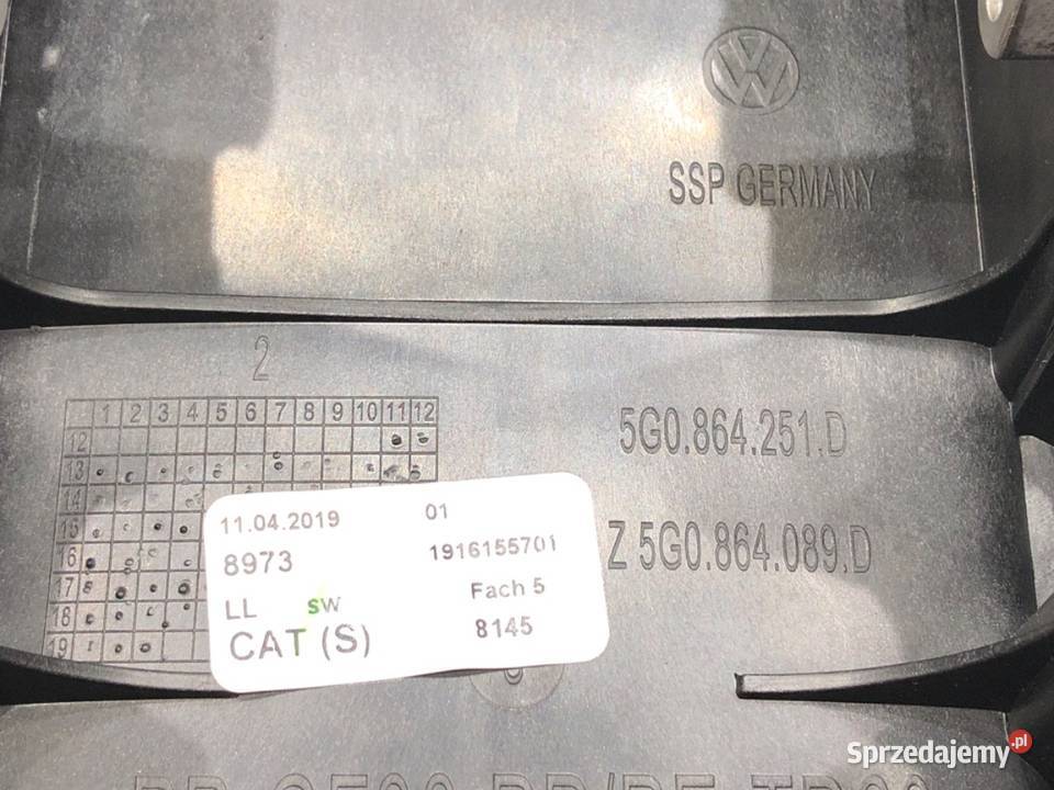 PODŁOKIETNIK VW GOLF VII Kombi 5G0964251D