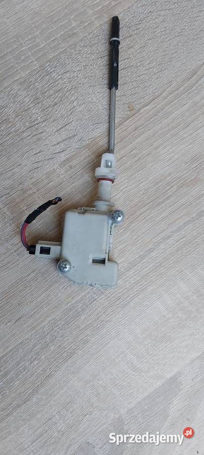 Zamek siłownik klapki paliwa VW GOLF IV SEAT sprzedam