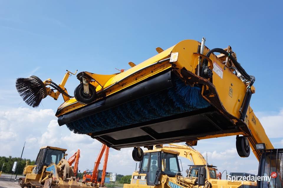 ZAMIATARKA MARKI JCB 240SC Akcesoria Tuliszków sprzedam