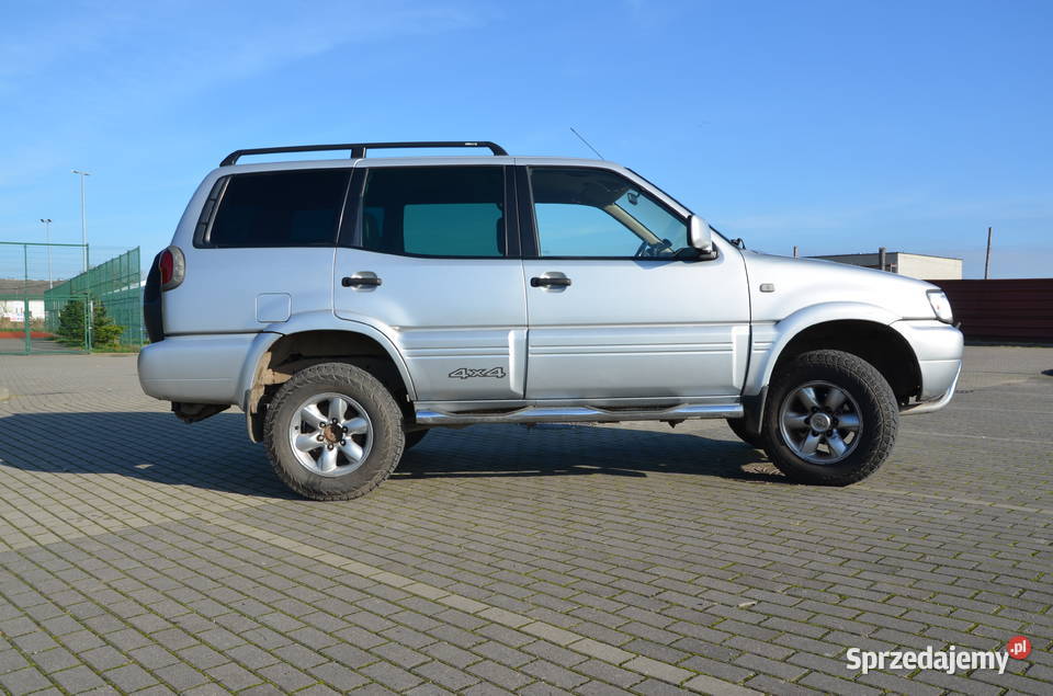 nissan terrano 27 TD Płock sprzedam