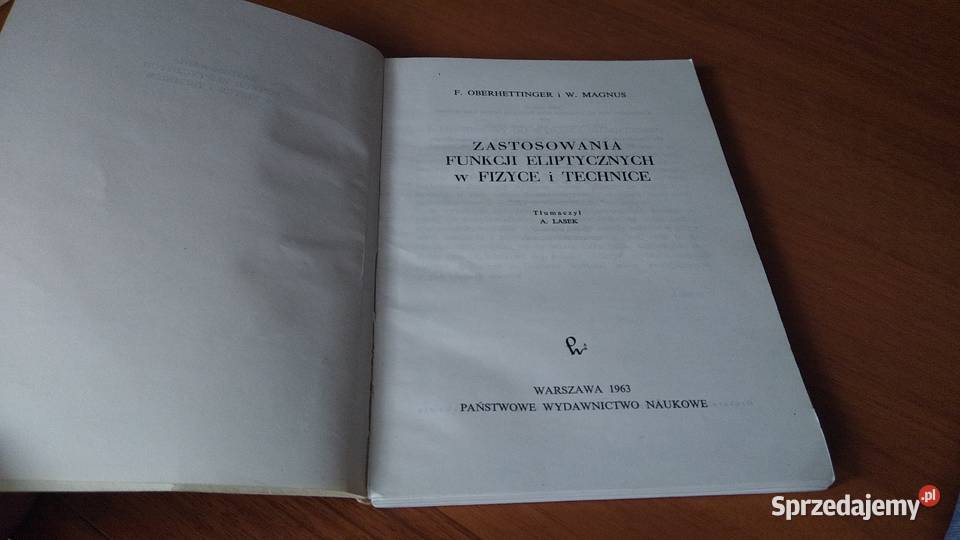 Zastosowania funkcji eliptycznych w fizyce i Gdańsk