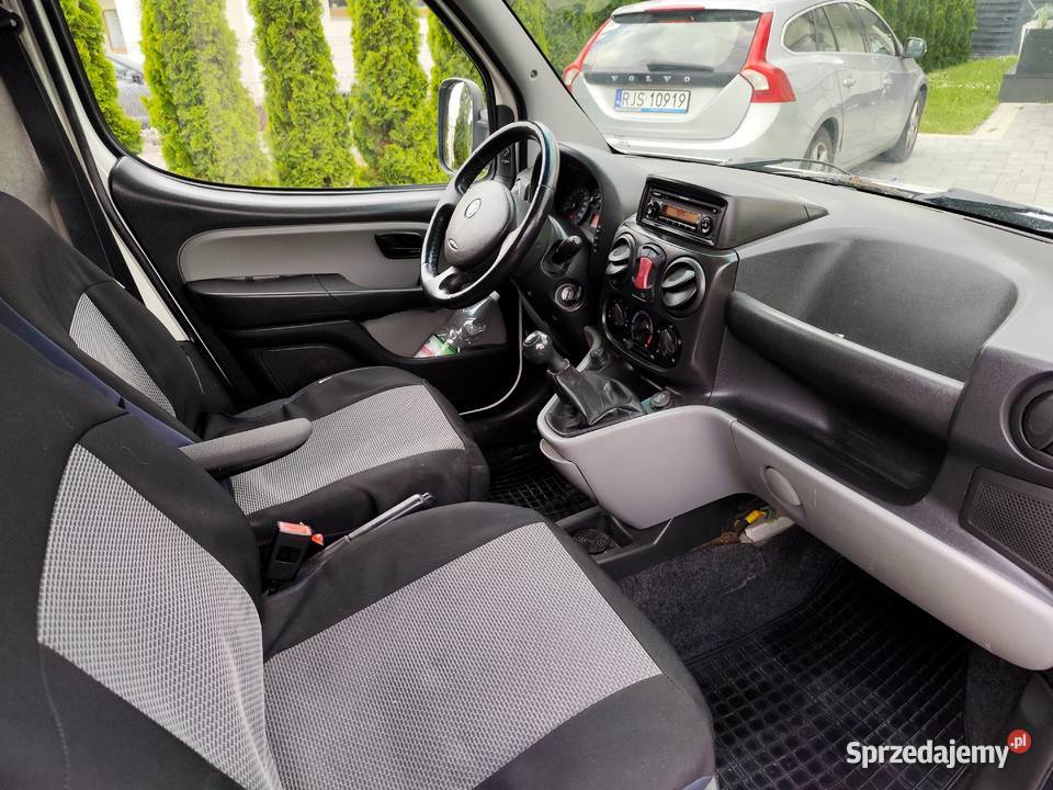 Fiat Doblo Cargo Lift 13Multijet 2009 sprzedam