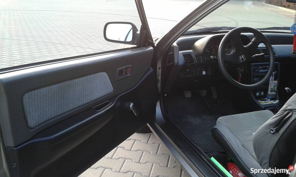 Honda Civic IV EC8 D13B2 radio