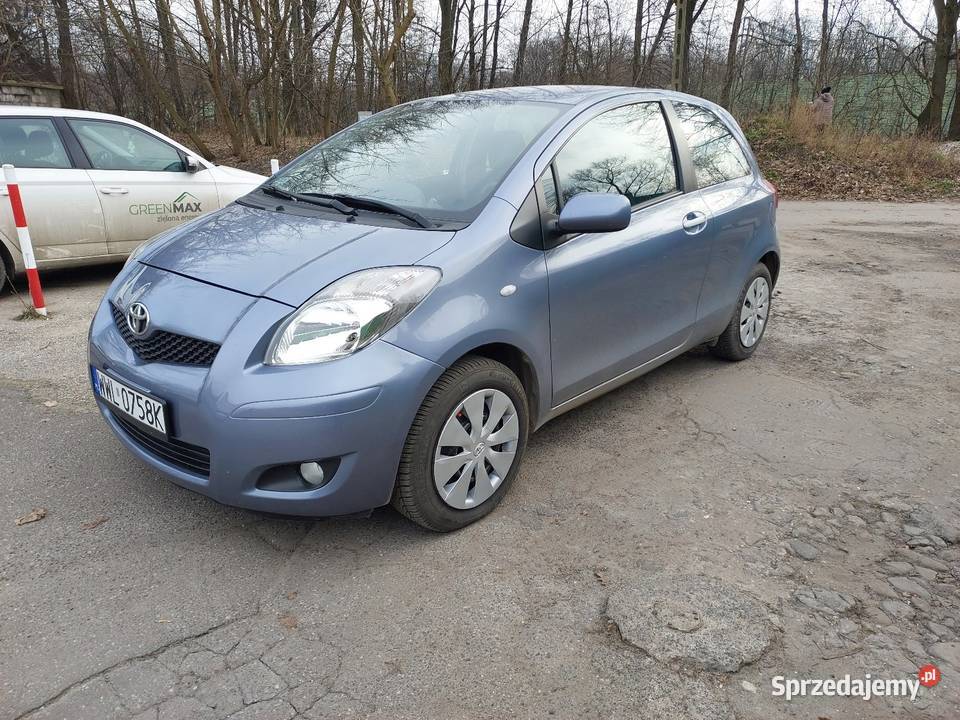 Toyota Yaris MR09 2010 poliftsilnik Toyota Zielonka