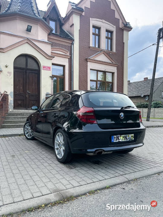 OKAZAJ BMW seria 1 e87 Zadbana czarna perła Ruszów