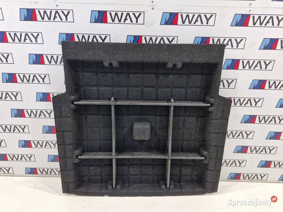 BMW X1 E84 PODŁOGA TAPICERKA WYKŁADZINA WNĘKA sprzedam