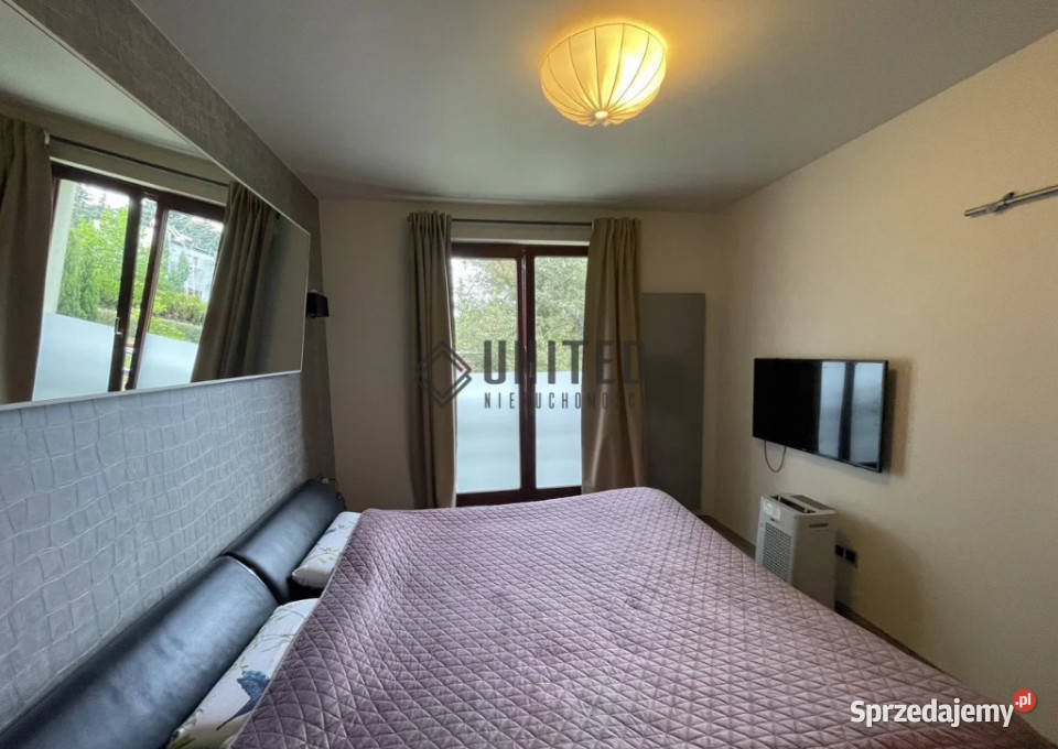 Blacharskiej sprzedam