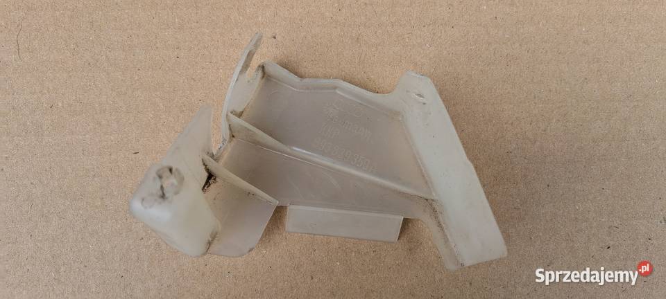 Osłona klamki zamka drzwi prawy tył Audi 80 B4 Luzino sprzedam