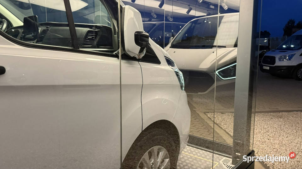 Ford Tourneo Custom 20TDCI 130 Wersja Long 9 Radom