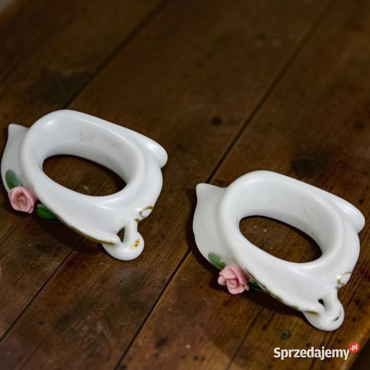 WYPRZEDAŻ Porcelanowe serwetniki do kolekcji 3 Pomiechówek