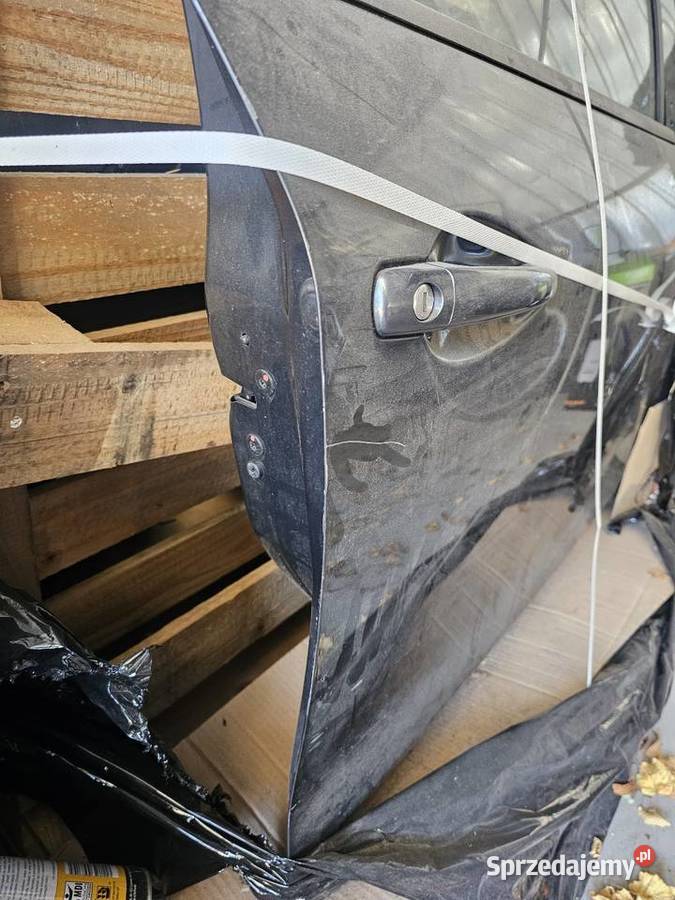 Drzwi prawe przednie i tylne Peugeot 208 KTP Rok produkcji 2014 Zielona Góra sprzedam