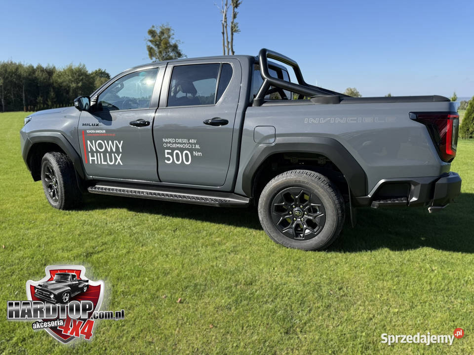 Nowa Toyota Hilux 2026 Zabudowa Roleta Zwijana Pasłęk