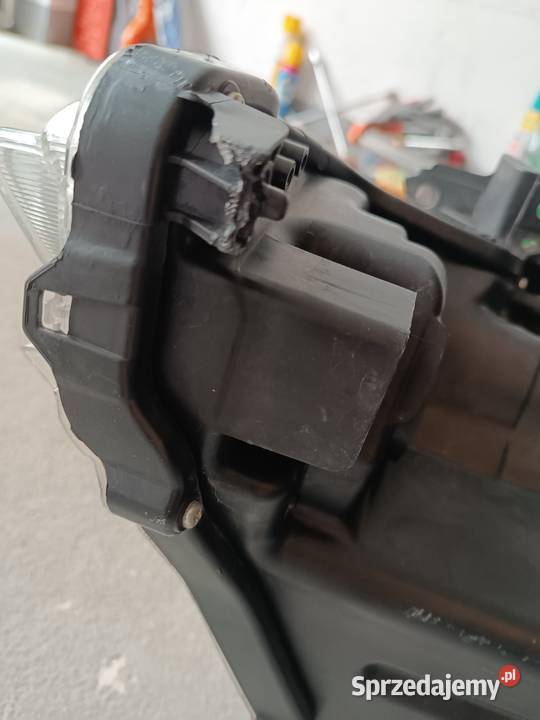 Lampa przednia prawa Suzuki Baleno Dębica sprzedam