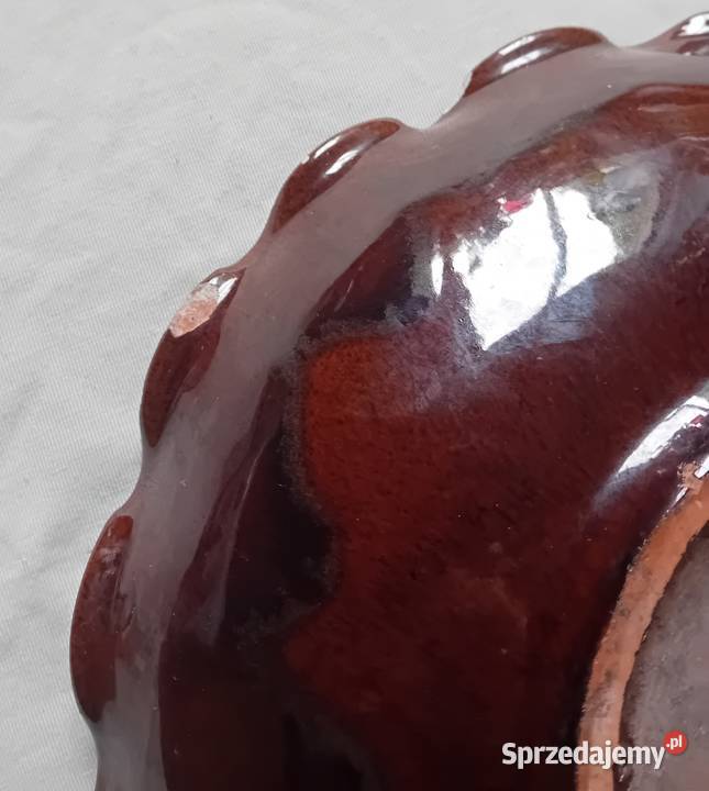 Misa z wzorem trójwymiarowych truskawek Majolika Porcelana i szkło Koźminek