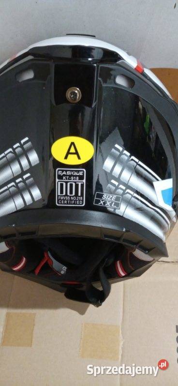 Kask motocyklowy szczękowy z blendą Toruń