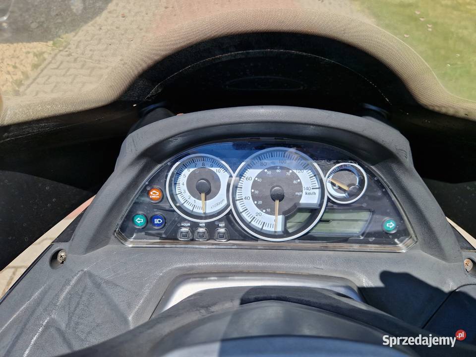 Skuter Daelim S3 o pojemności 125 3 kat B Motocykle, skutery, quady