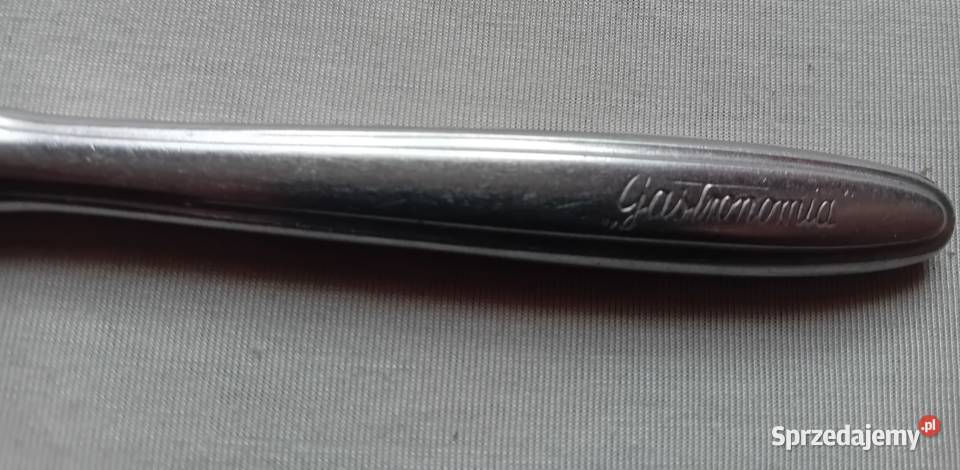 Nóż stołowy ze stali nierdzewnej Hefra z napisem