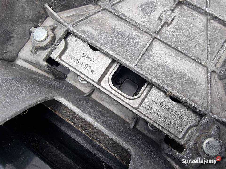 TUNEL ŚRODKOWY VOLKSWAGEN PHAETON Lipno