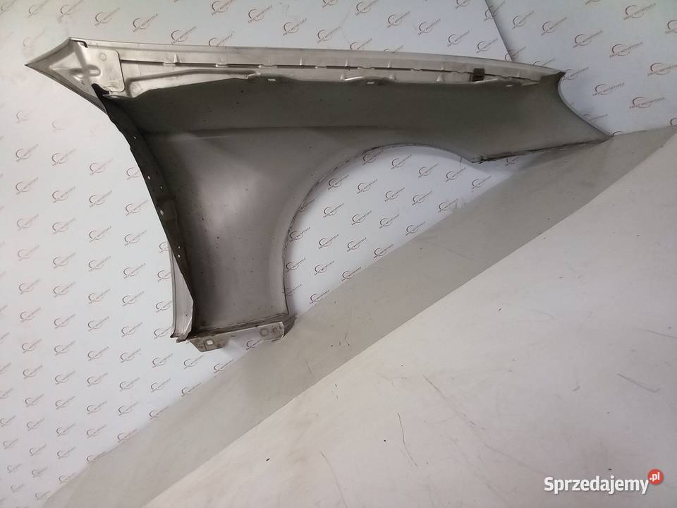 MERCEDES CLS C219 07r błotnik lewy przód 180 Kielce
