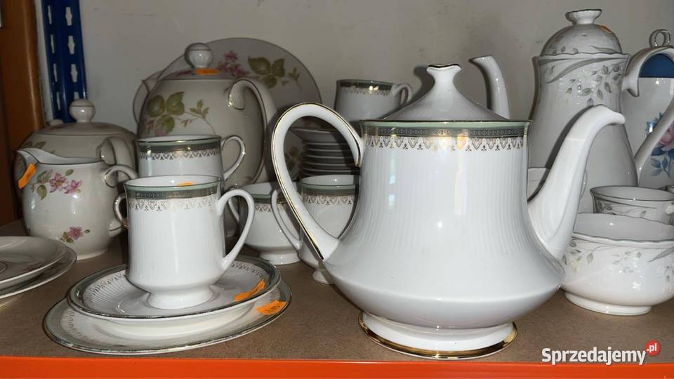 Dzbanek Kensington Royal Albert Paragon Made in