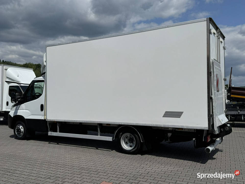 Iveco Daily 50C15 V 3 Izoterma 10Palet Winda elektryczne szyby świętokrzyskie Widełki