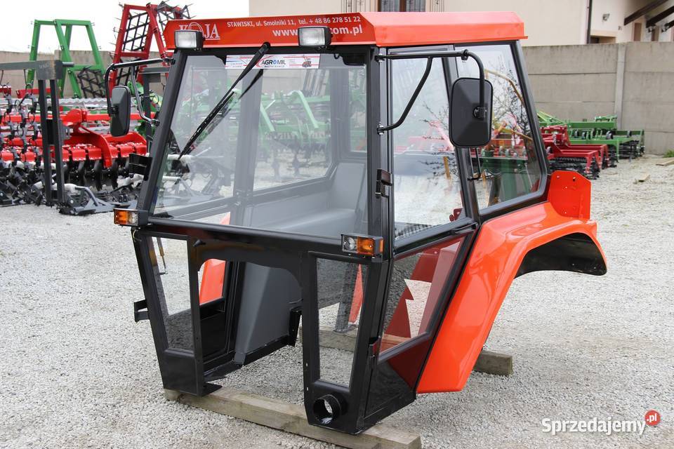Kabina do ciagnika C360 C 360 z błotnikami Koja Rolnictwo Rogóźno sprzedam