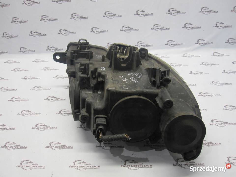 SKODA SUPERB II 11r lampa lewy przód 3T2941015C Lampy przednie