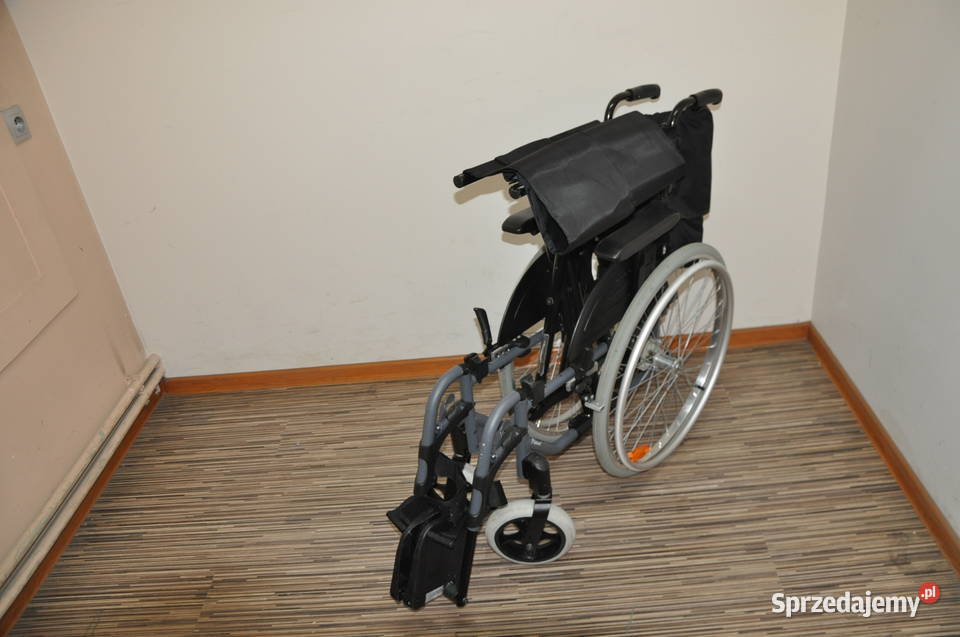 34 Bariatryczny SZEROKI Invacare wózek