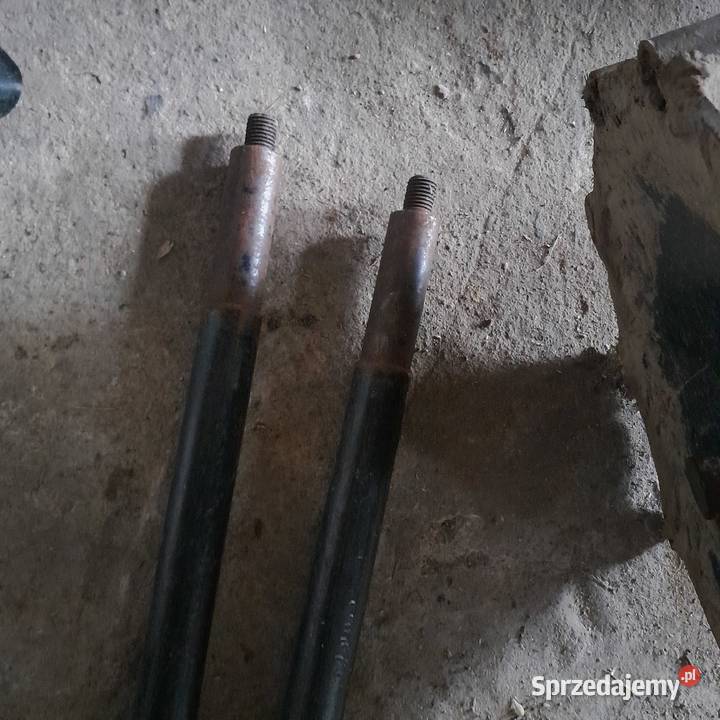 Widły do balotów masywne