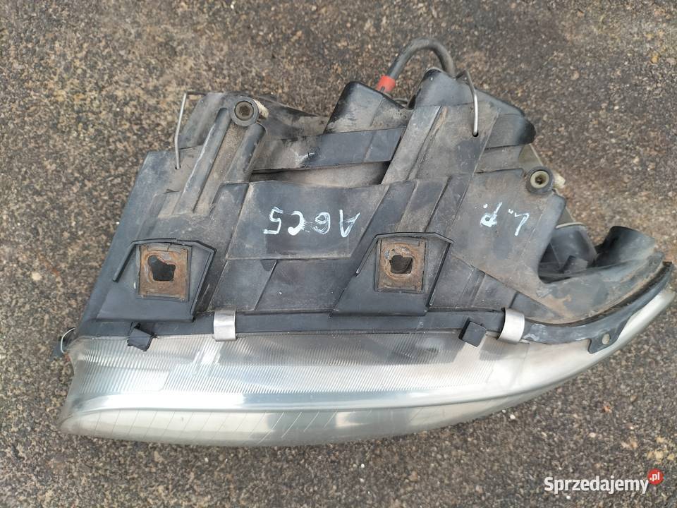 Reflektor Audi A6C5 Xenon łódzkie sprzedam