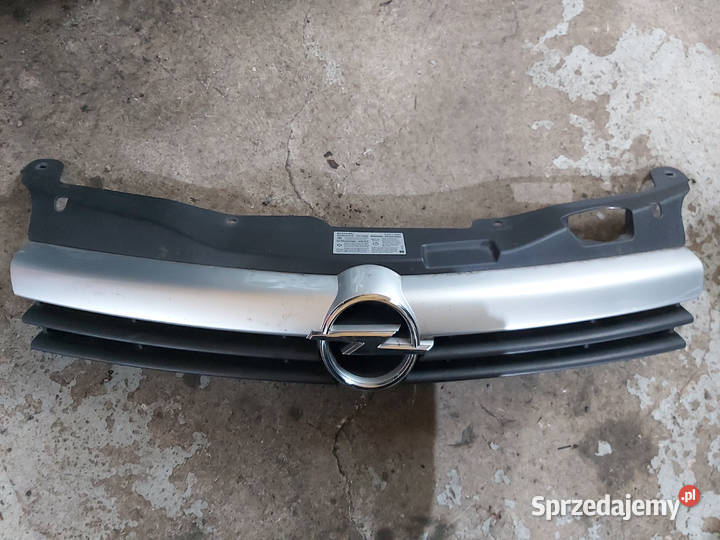 Atrapa gril do Opel Astra H GM13108463 osobowe dolnośląskie