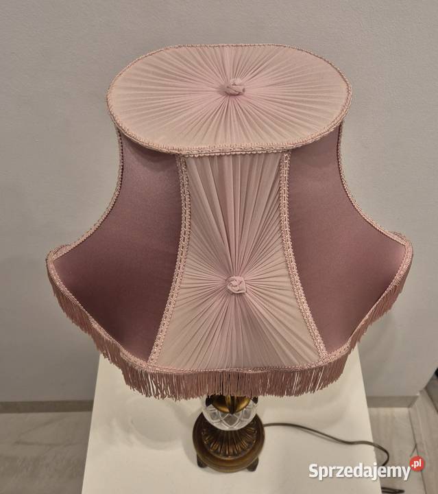 Stara Lampka nocna na podstawie figuralnej z Bydgoszcz