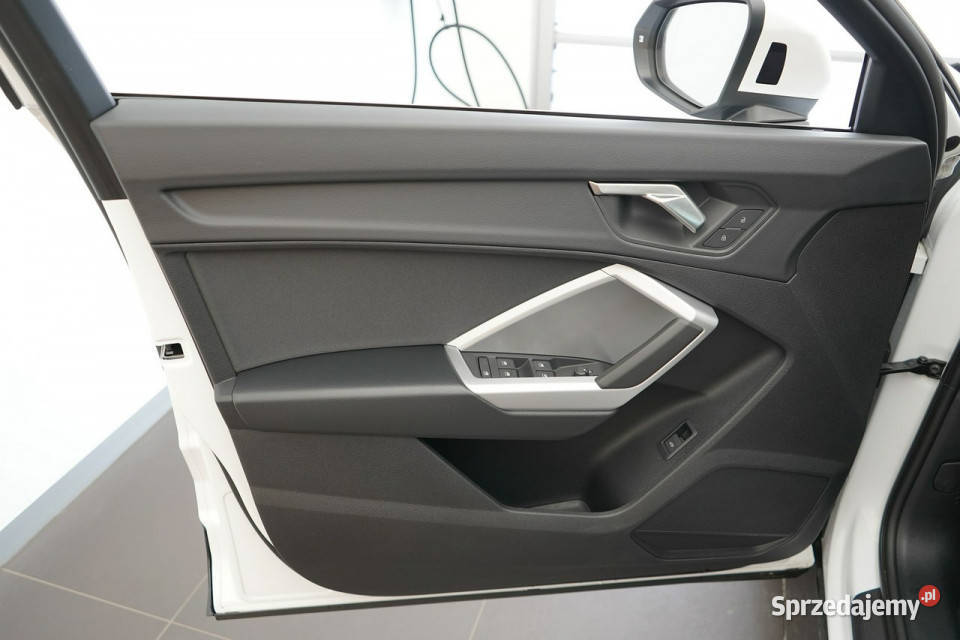 Audi Q3 Sportback 35TFSI 150 Manual Virtual klimatyzacja