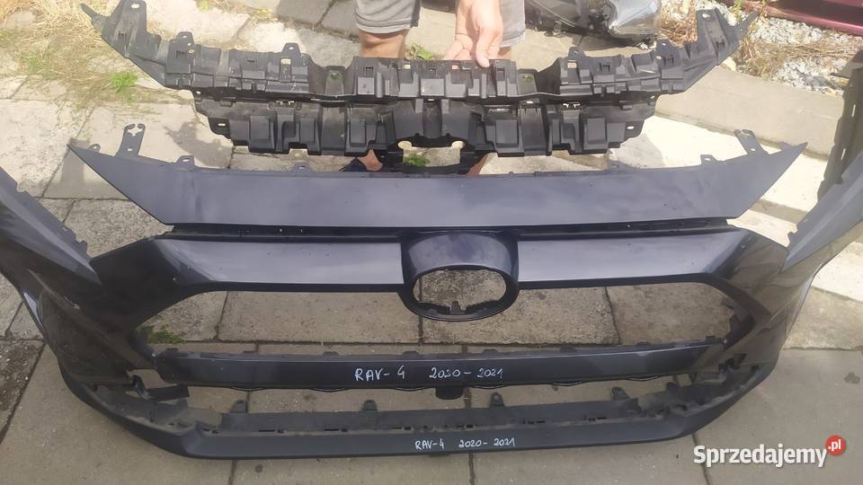 Toyota RAV4 RAV 4 rav4 2019 2020 2021 zderzak Byków