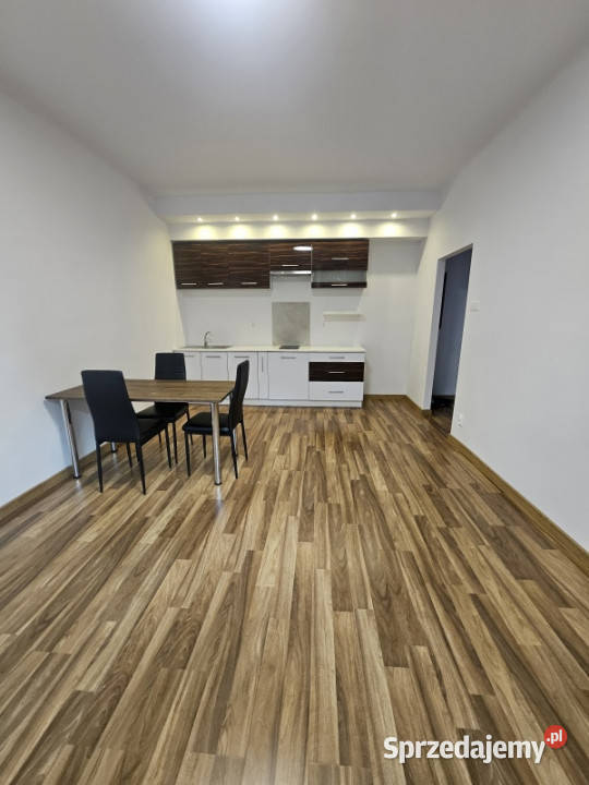 2 pokoje w zadbanej kamienicy Stare Bielany 37m2 Sprzedaż Warszawa