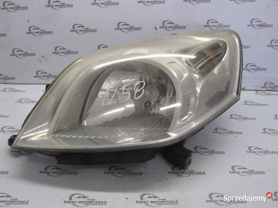 FIAT PUNTO II 05r lampa lewa przód ANGLIK świętokrzyskie Kielce sprzedam