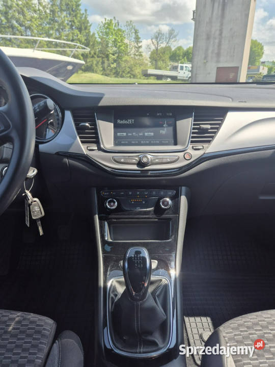 Opel Astra K 20152021 garażowany Giżycko