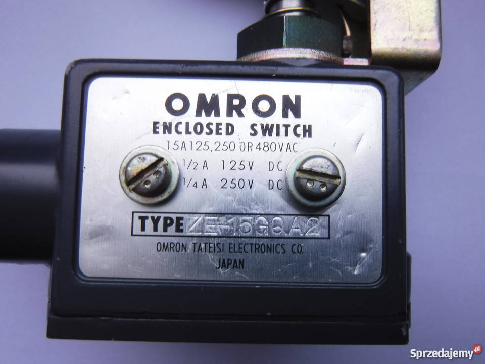 ZE15GQA2 Omron limit switch wyłącznik krańcowy sprzedam