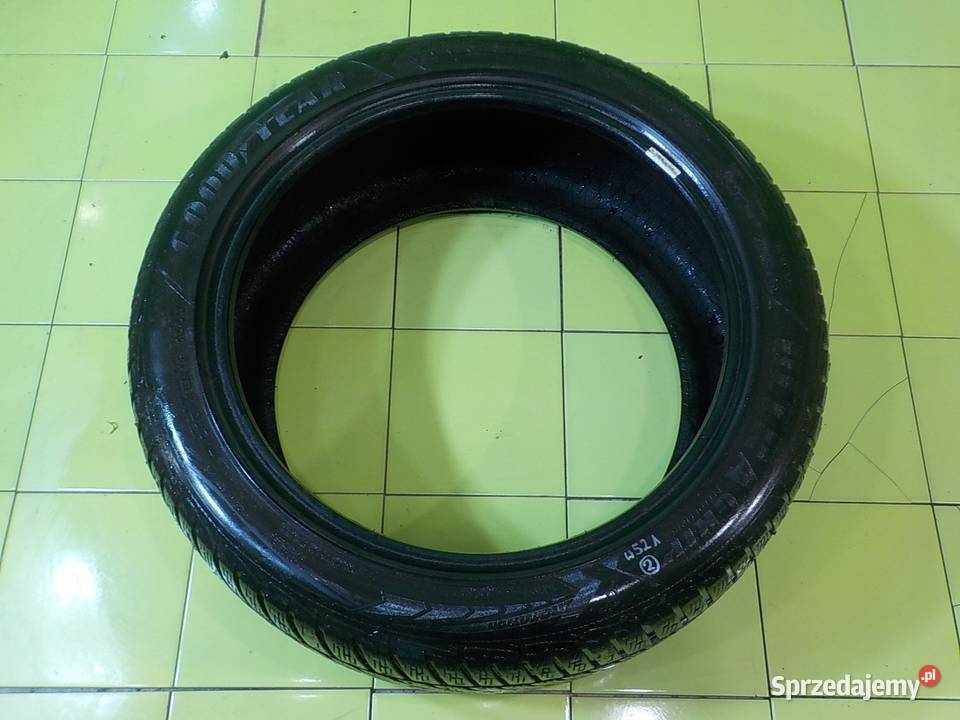 GOODYEAR ULTRAGRIP PERFORMANCE 100V 2454518 Suków