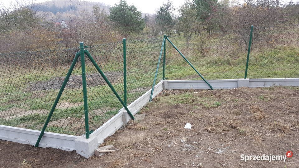 Siatka ocynkpcv 231mm 15m 14 mb I Słupki 2m 31