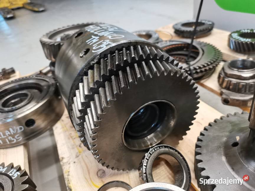 Części skrzyni biegów Holland M 135 Wilkowo