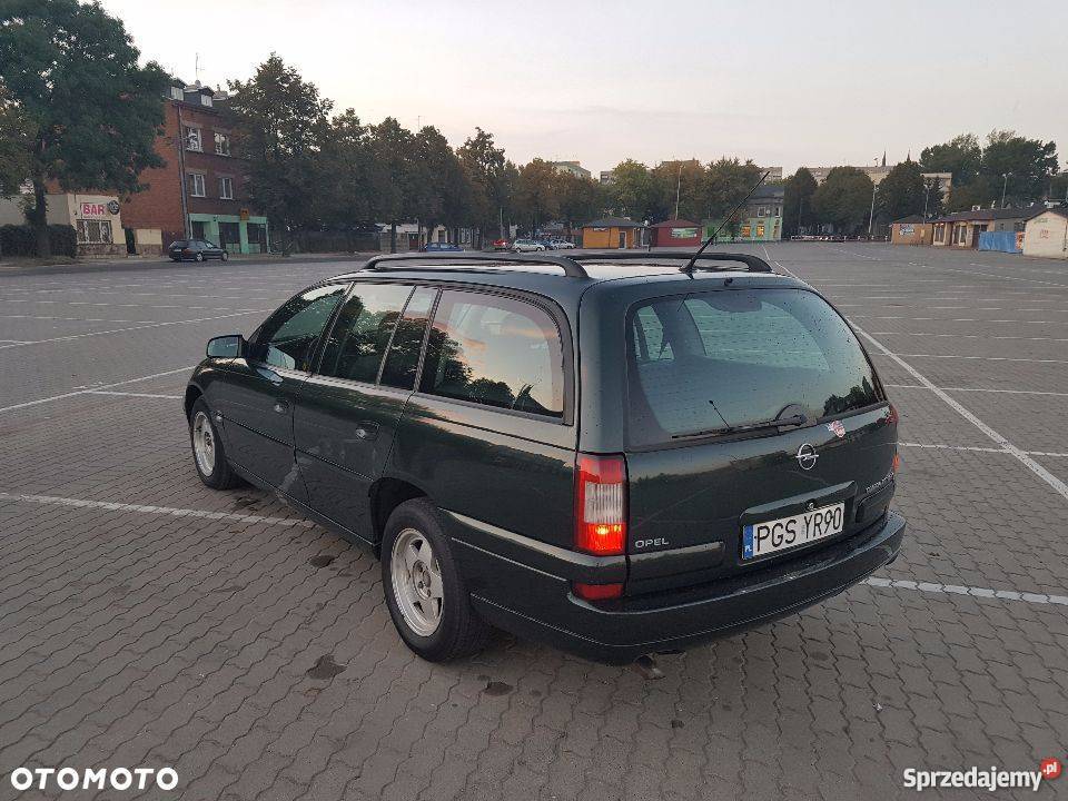 Sprzedam Opel Omega B fl C Kombi 20 DTI 16V 101 zmieniarka CD Pabianice