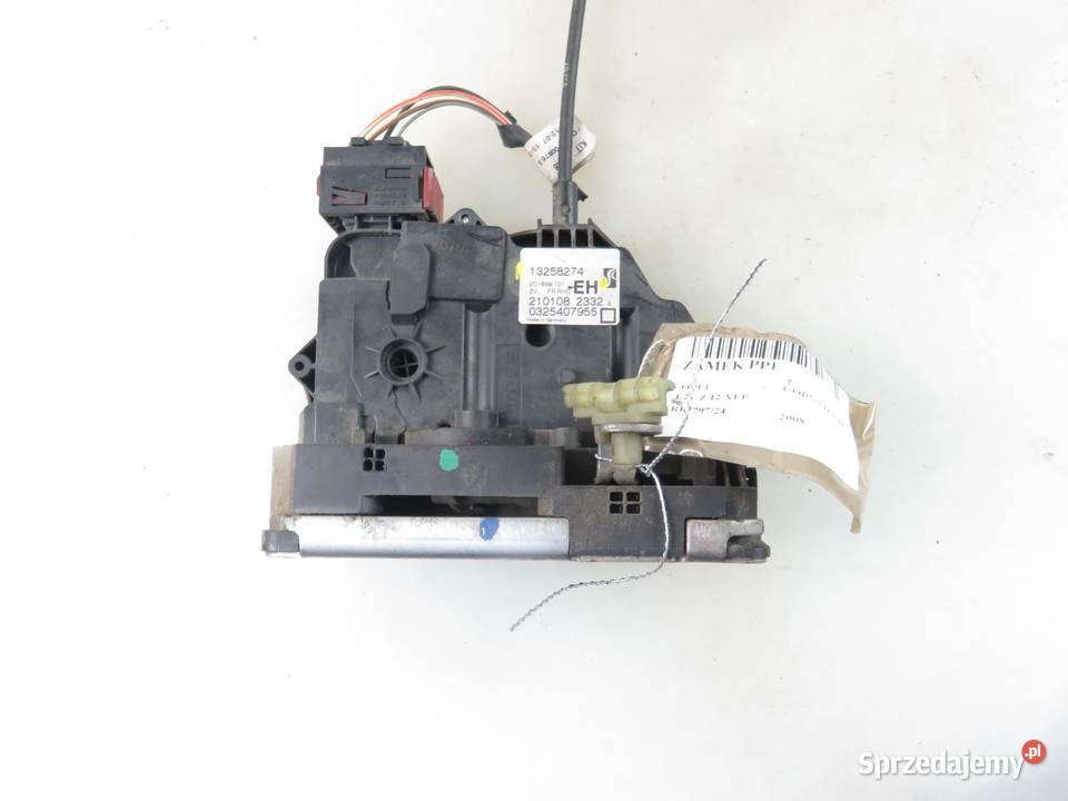 ZAMEK PRAWY PRZEDNI OPEL CORSA D 13258274EH