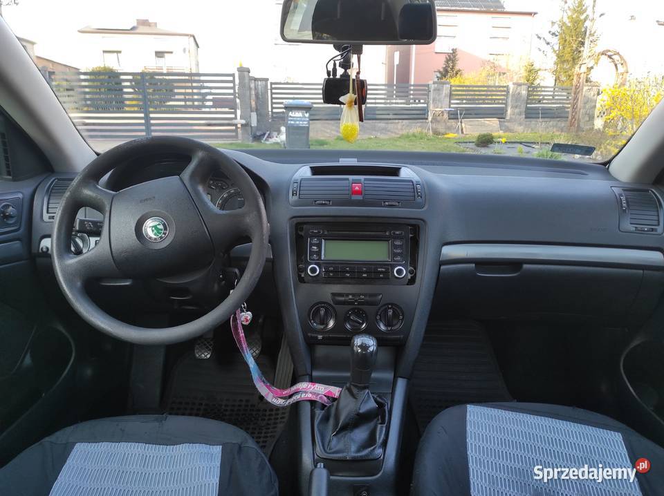 Skoda Octavia MPI 1598cm3 Octavia