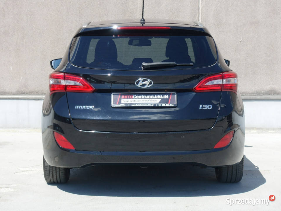 Hyundai i30 14Ben100PodgrzfotelekierownicaTylne klimatyzacja i30 Lublin