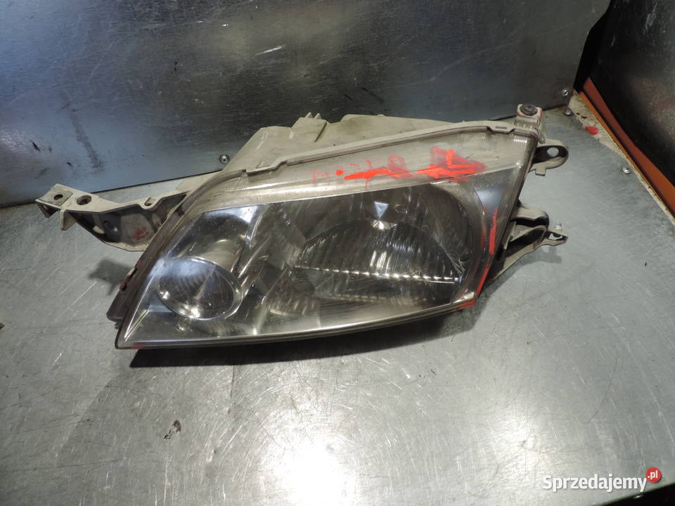 MAZDA PREMACY I LAMPA LEWA PRZEDNIA osobowe Nowy Sącz