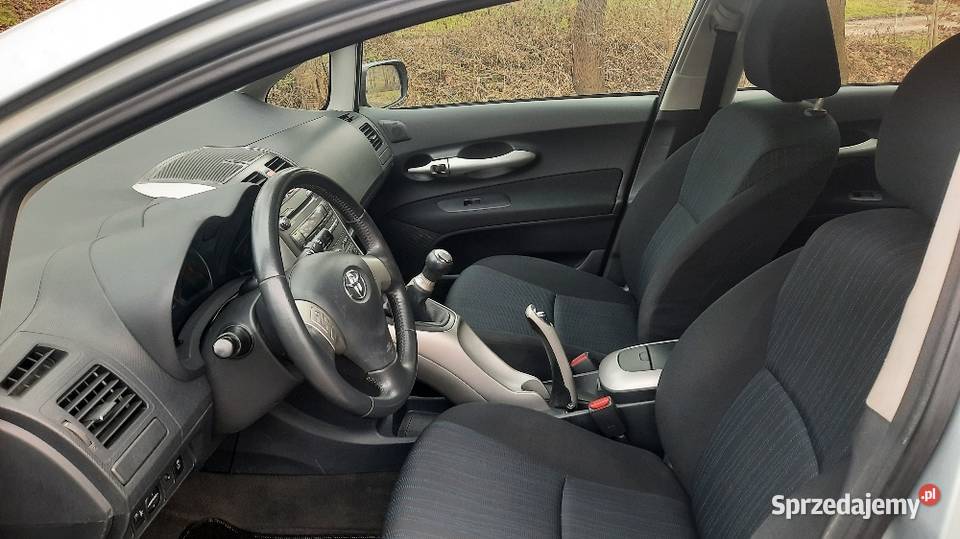 Toyota Auris I 14 VVTi 97 Klima 206tkm LUNA 199000km Jaśkowice